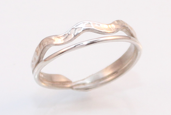 Sinu Coil Ring